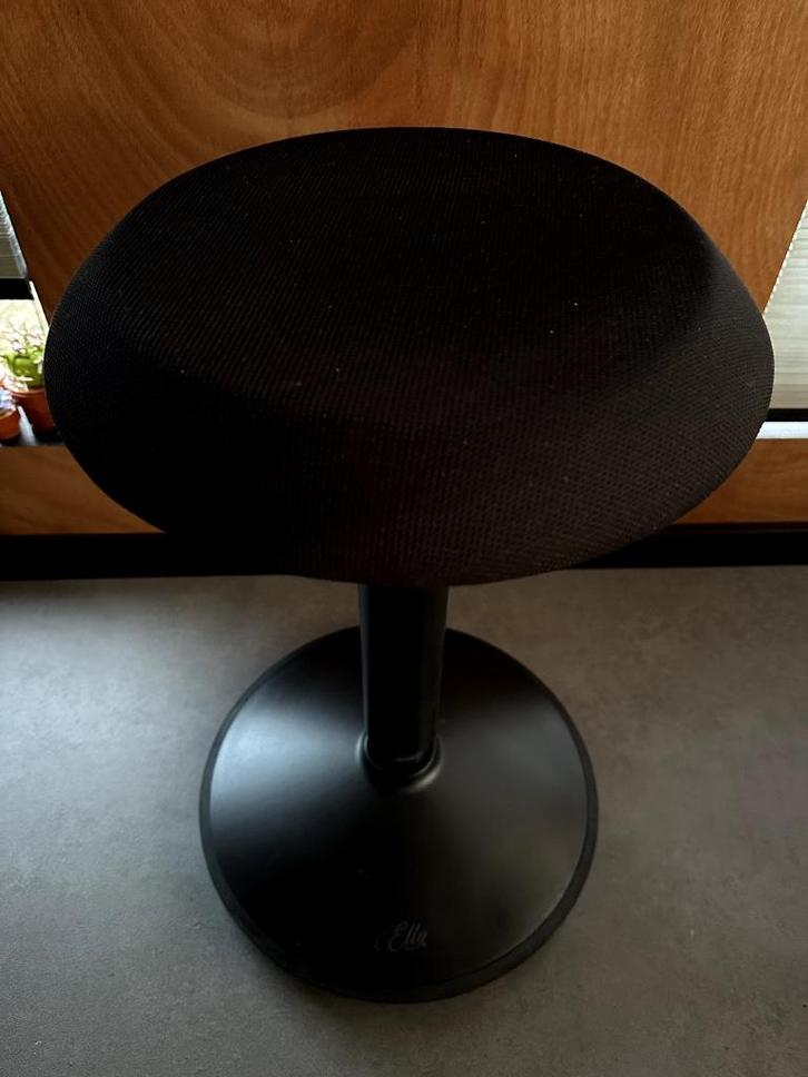 Backers Ergonomische Wiebelkruk Zwart Hoogte 55-80cm Zit-Sta, Huis en Inrichting, Bureaustoelen, Zo goed als nieuw, Bureaukruk