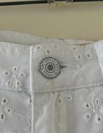 Witte GUESS broek met broderie bloemen – maat 25 (EU 32), Guess, Wit, Ophalen of Verzenden, Maat 34 (XS) of kleiner