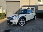 Mini One 1.6 Business Line| Pano | Navi | Luxe uitvoering, Auto's, Voorwielaandrijving, Euro 5, Stof, Gebruikt