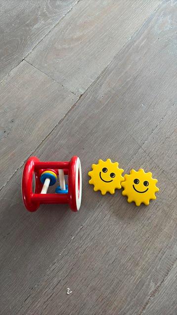 Ambi Toys rammelaars beschikbaar voor biedingen