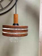 Vintage hanglamp| houtfineer ice glass jaren ’70, Huis en Inrichting, Lampen | Hanglampen, Scandinavische stijl, Gebruikt, Glas