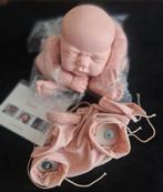 Reborn kitje Vienna met certificaat en lijfje, Verzamelen, Poppen, Ophalen of Verzenden, Nieuw, Babypop, Levensecht of Reborn