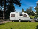 Kip caravan met voortent en complete uitrusting, Caravans en Kamperen, Caravans, Kip, Treinzit, Dwarsbed, Particulier