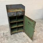 Oude stalen werkplaatskast vintage ladenkast keuken kast oud, Ophalen, Gebruikt, 5 laden of meer, 50 tot 100 cm