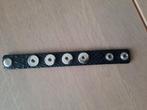 Ona clix armband, Ophalen