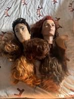 Mannequin heads, Ophalen