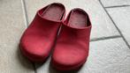 Dames klompen rubber maat 40/41 rood, Kleding | Dames, Ophalen of Verzenden, Gedragen, Rood, Overige typen