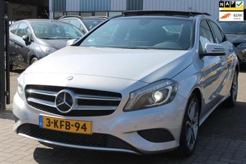 Mercedes-Benz A-klasse 180 Ambition Pano Leer Clima Navi nie beschikbaar voor biedingen