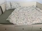 Hemnes IKEA bedbank tweepersoons bed (met 2 mattress )200x80, Huis en Inrichting, Slaapkamer | Bedden, Ophalen, Gebruikt, Wit