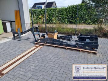 Rollenbaan 50cm hoogte instelbaar met achtergeleiding beschikbaar voor biedingen