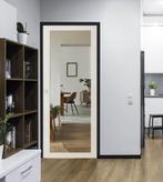 Moderne binnendeur met voorgemonteerd blank glas