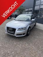 Audi A3 Sportback 1.6 Attraction, Auto's, Voorwielaandrijving, Stof, Gebruikt, Zwart