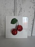 Tegel met discobal kersen, Ophalen of Verzenden