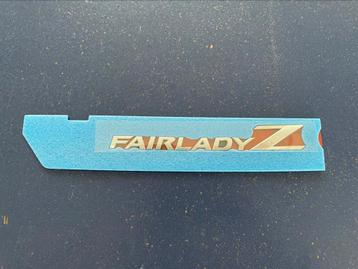 Nissan Fairlady Z embleem beschikbaar voor biedingen