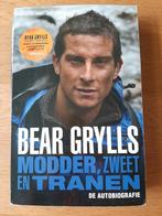 Bear Grylls - Modder, zweet en tranen. De autobiografie, Boeken, Gelezen, Ophalen of Verzenden, Bear Grylls