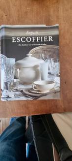 Auguste Escoffier - Het kookboek van de klassieke keuken, Gelezen, Ophalen of Verzenden, Auguste Escoffier