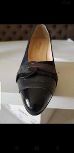 Elegante Brunate pumps - Maat 40, Schoenen met lage hakken, Blauw, Brunate, Nieuw