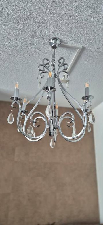 Lampen/ kroonluchters  beschikbaar voor biedingen