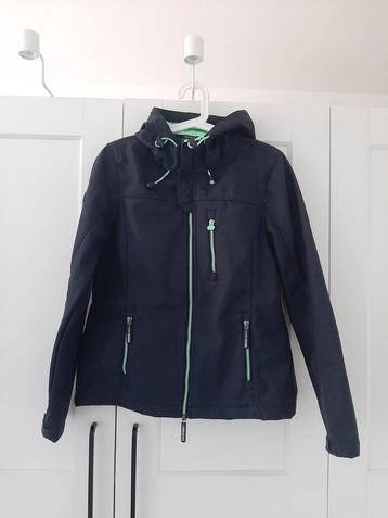 Superdry tussen jas size M engineered windtrekker beschikbaar voor biedingen