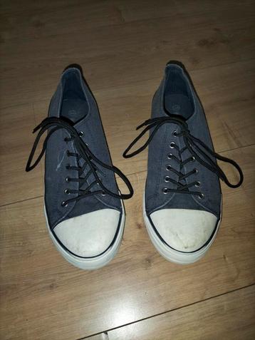 Gymschoenen maat 44 beschikbaar voor biedingen