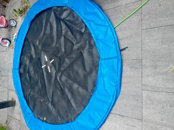 Trampoline net met rand  240cm beschikbaar voor biedingen