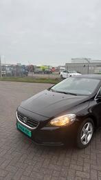 Volvo V40 2.0 D3 150PK 2016 Zwart. Super staat, Auto's, Volvo, Voorwielaandrijving, 28 km/l, 4 cilinders, 1337 kg