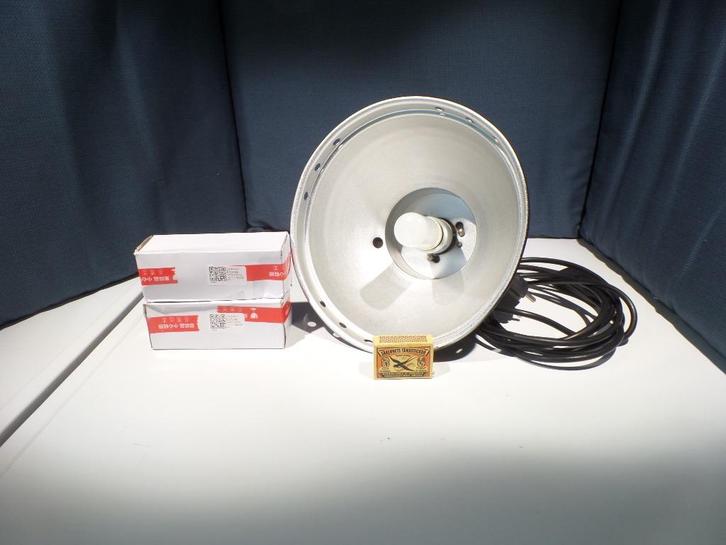 Studiolamp, FALCON EYES??, Halogeen 150 W-(#8603), Audio, Tv en Foto, Fotografie | Fotostudio en Toebehoren, Gebruikt, Lamp of Flitsset