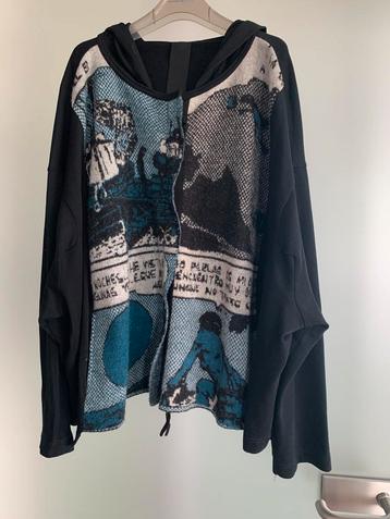 Rundholz BL, zwart vest met ink comic print, maat OS beschikbaar voor biedingen