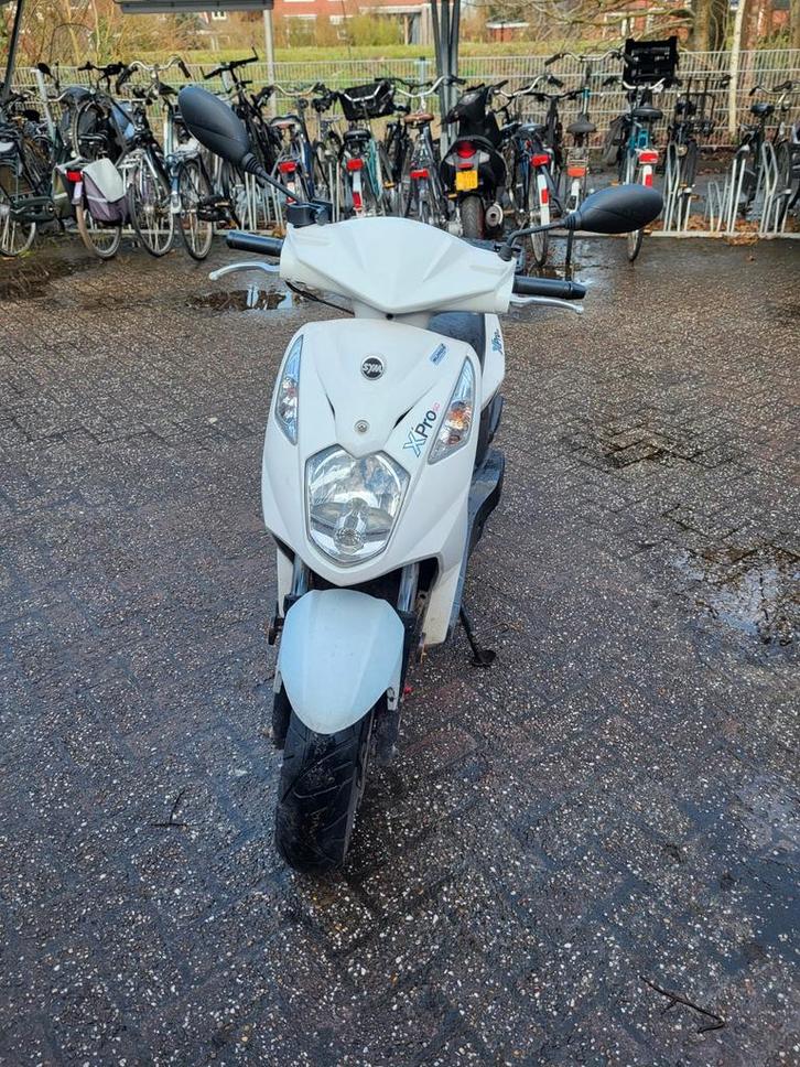 Bezorgscooter sym x-pro 50 e4, Fietsen en Brommers, Scooters | SYM, Overige modellen, Benzine, Ophalen of Verzenden