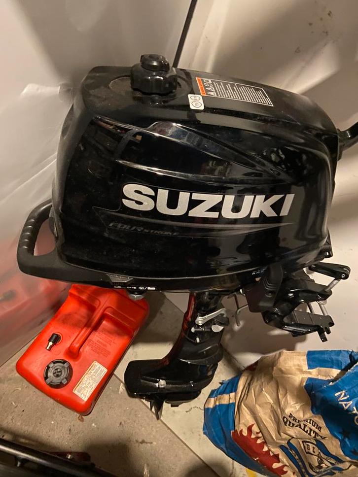 Suzuki 5pk (nieuw), Watersport en Boten, Bootonderdelen, Zo goed als nieuw, Motor en Techniek, Ophalen of Verzenden