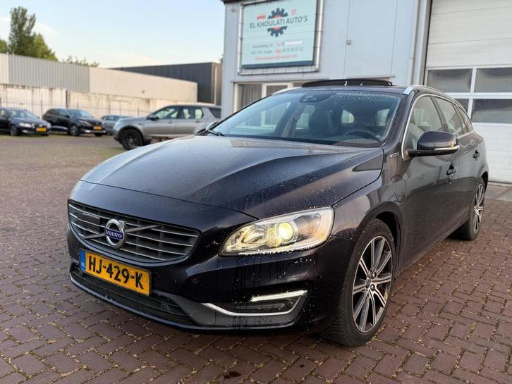 Volvo V60 2.4 D6 Twin Engine Summum, Auto's, Volvo, Bedrijf, Te koop, V60, 4x4, ABS, Adaptive Cruise Control, Airbags, Airconditioning