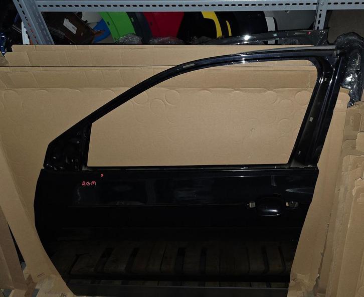 VW T-Cross 2GM PORTIER LINKS DEUR VOORPORTIER LINKSVOOR LV, Auto-onderdelen, Carrosserie en Plaatwerk, Deur, Volkswagen, Voor