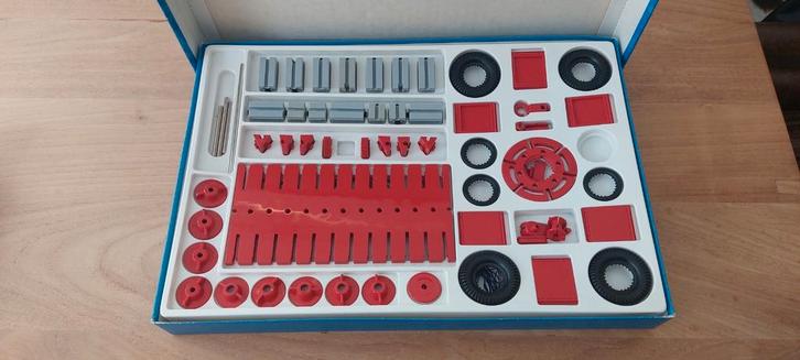 Te Koop doos Fischertechnik, Hobby en Vrije tijd, Modelbouw | Overige, Zo goed als nieuw, Groter dan 1:32, Ophalen of Verzenden
