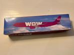 Airbus A330-300 WOW air - schaalmodel 1:200 (29 cm), Verzamelen, Luchtvaart en Vliegtuigspotten, Ophalen of Verzenden, Nieuw, Schaalmodel
