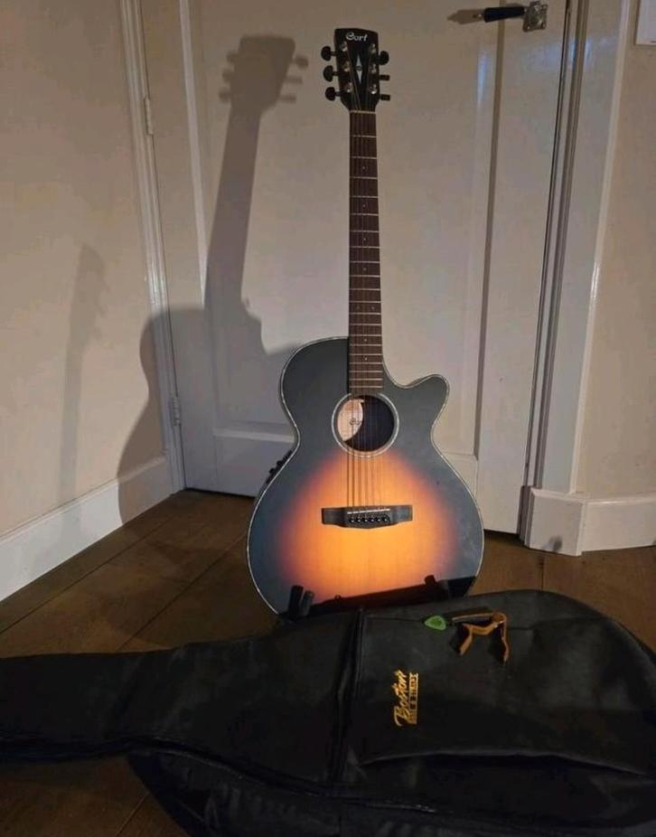Gitaar set, semi akoestische, Muziek en Instrumenten, Snaarinstrumenten | Gitaren | Akoestisch, Zo goed als nieuw, Western- of Steelstringgitaar