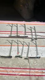 Te koop 10 bovenleidingmasten 7009 marklin, Wisselstroom, Rails, Ophalen of Verzenden, Zo goed als nieuw