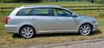 Toyota Avensis 2.0 16V Vvt-i WGN Linea Luna AUT 2005 Grijs, 1998 cc, Zwart, 4 cilinders, Stationwagon