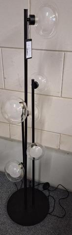 vloerlamp model Luva van Richmond Interiors *OPRUIMING*, Huis en Inrichting, Ophalen, Richmond Interiors vloerlamp model Luva zwart