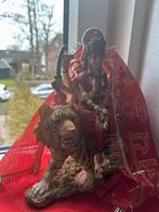 Durga beeld op tijger, Ophalen