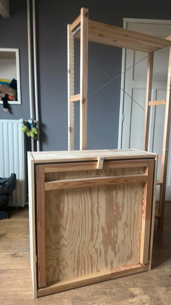 IKEA Ivar Kast met Uitklapbureau, Huis en Inrichting, Bureaus, Gebruikt, Bureau, Ophalen