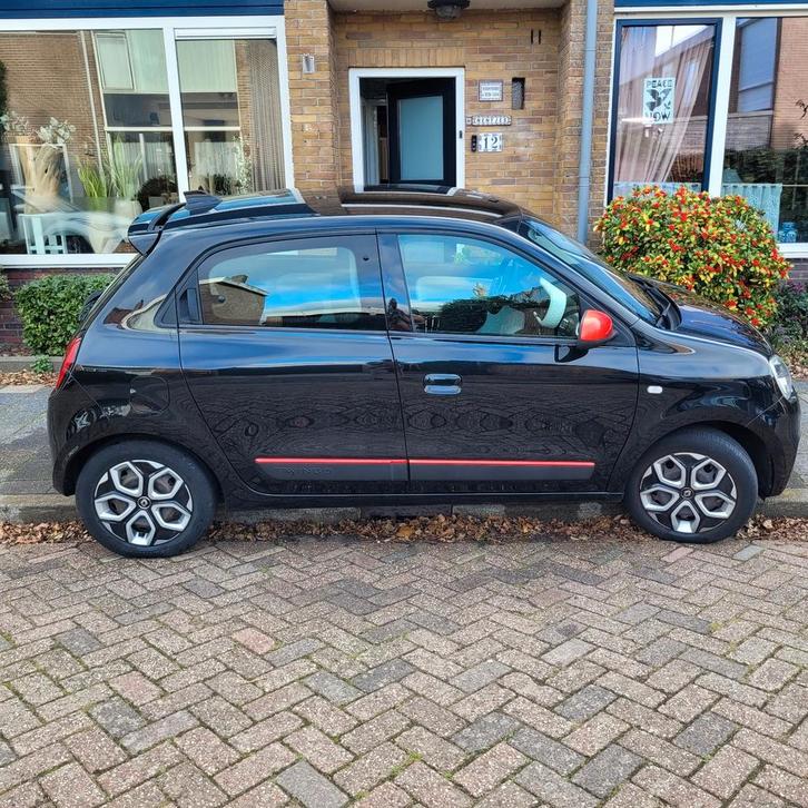 Renault Twingo (km 17.300!!! Nieuwe banden,nieuw APK), Auto's, Renault, Particulier, Twingo, Benzine, Hatchback, Handgeschakeld