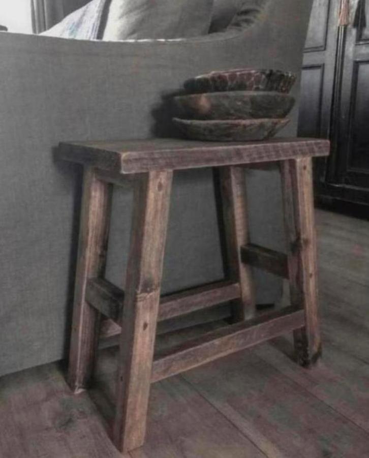 ~Stoer Sober Landelijk Houten Krukje/Bankje~, Huis en Inrichting, Woonaccessoires | Overige, Zo goed als nieuw, Ophalen of Verzenden