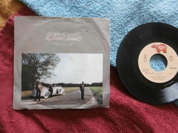The Bee Gees - He's A Liar. beschikbaar voor biedingen