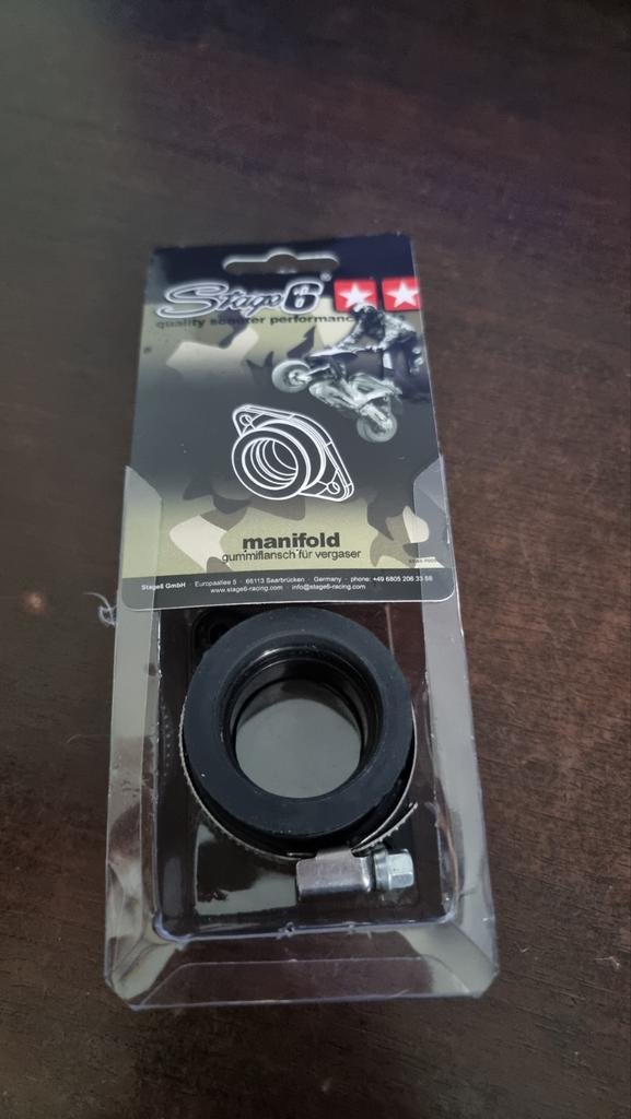 Stage 6 Rubber Carb Aansluiting 32mm Peugeot Verticaal, Ophalen of Verzenden, Nieuw, Zwart, Stage6