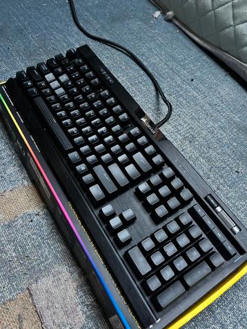 Corsair K70 RGB MK.2 – Mechanisch Gaming Toetsenbord beschikbaar voor biedingen