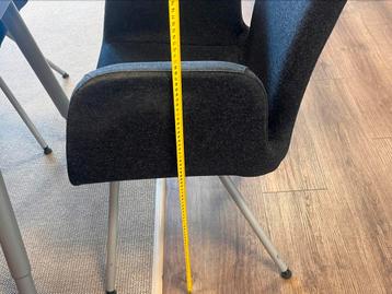 6 x Ikea Galant bureau + 5 stoelen Type Patrick - afbeelding 5