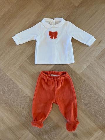 *NIEUW!* Tweedelig velours pakje van Minibanda, maat 62 beschikbaar voor biedingen