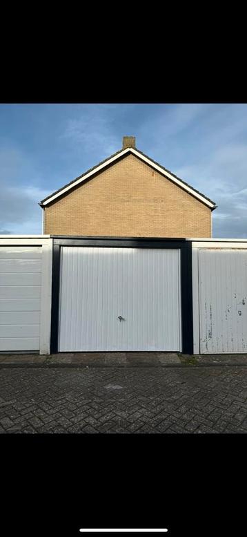 Garagebox Hellevoetsluis beschikbaar voor biedingen