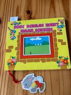 Koos konijn zoekt naar sokken, Boeken, Ophalen of Verzenden, Zo goed als nieuw, Uitklap-, Voel- of Ontdekboek, 3 tot 4 jaar