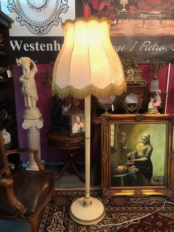 Brocante staande lamp antiek vloerlamp barok beschikbaar voor biedingen